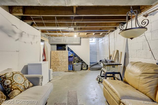 18669 Coyle Street, Detroit, MI 48235