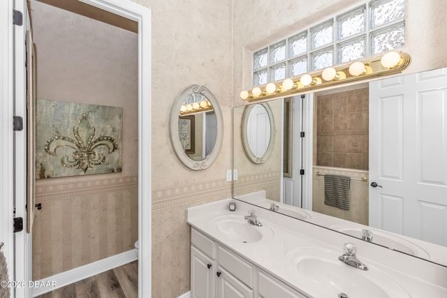 169 Hawkcrest Court, Debary, FL 32713