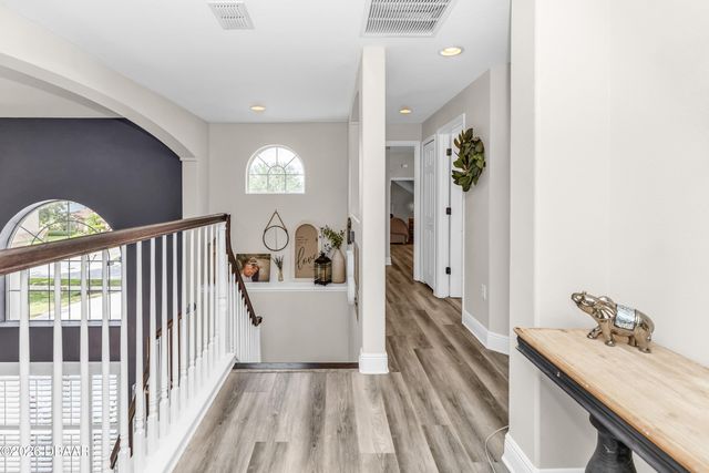 169 Hawkcrest Court, Debary, FL 32713