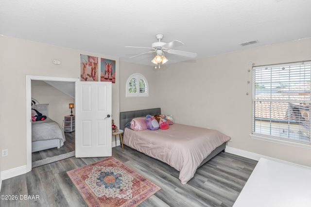 169 Hawkcrest Court, Debary, FL 32713