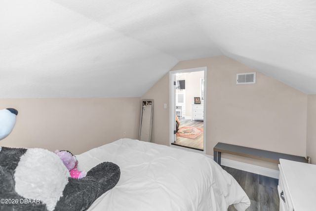 169 Hawkcrest Court, Debary, FL 32713