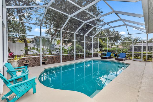 169 Hawkcrest Court, Debary, FL 32713