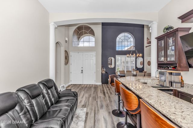 169 Hawkcrest Court, Debary, FL 32713