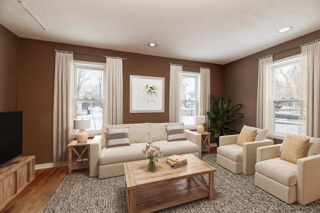 203 Vine Street, Wayland, MI 49348