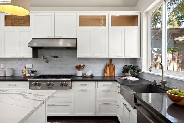 1471 1471 Scenic Ave, Berkeley, CA 94708