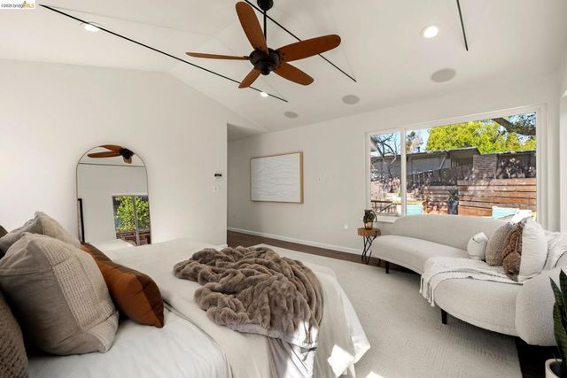 1471 1471 Scenic Ave, Berkeley, CA 94708