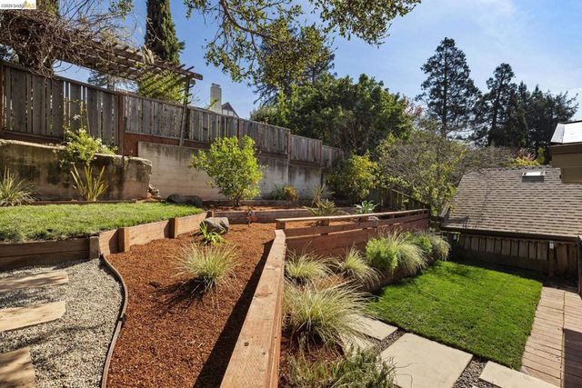 1471 1471 Scenic Ave, Berkeley, CA 94708