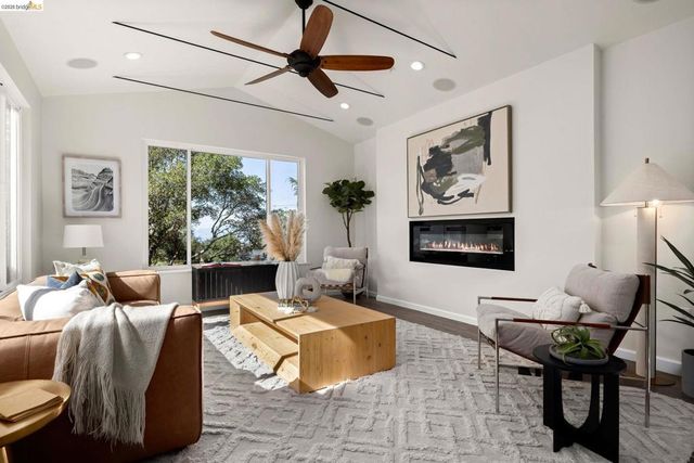 1471 1471 Scenic Ave, Berkeley, CA 94708