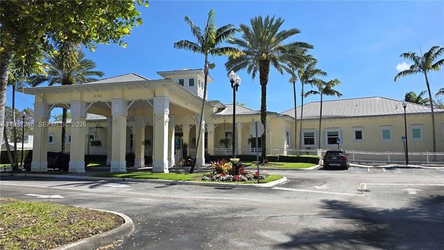 134 NE 23rd Ter, Homestead, FL 33033