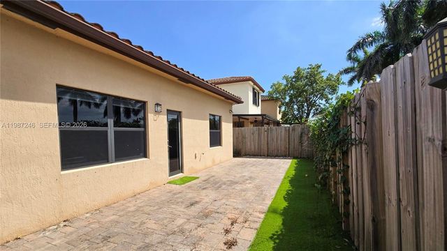 134 NE 23rd Ter, Homestead, FL 33033