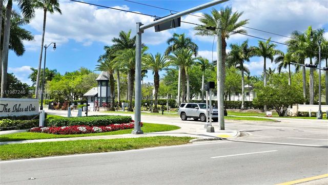 134 NE 23rd Ter, Homestead, FL 33033