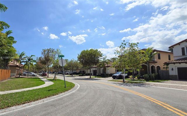 134 NE 23rd Ter, Homestead, FL 33033