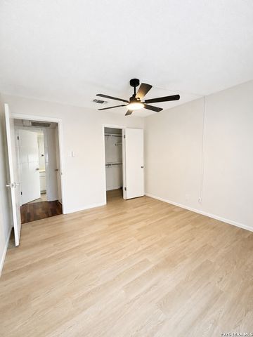 13018 Heimer Rd Apt 609, San Antonio, TX 78216