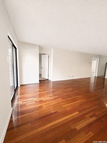 13018 Heimer Rd Apt 609, San Antonio, TX 78216