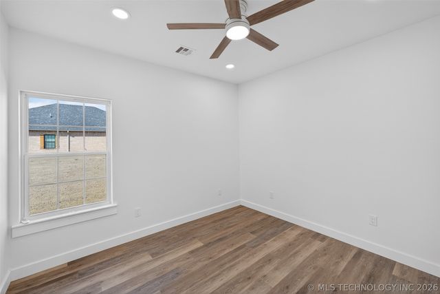207 Lindsey Avenue, Adair, OK 74330