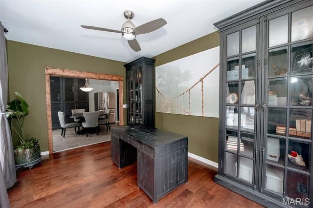 215 Cobblefield Court, Ballwin, MO 63011