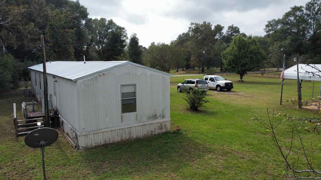 9812 Esthlyn Street, Keithville, LA 71047