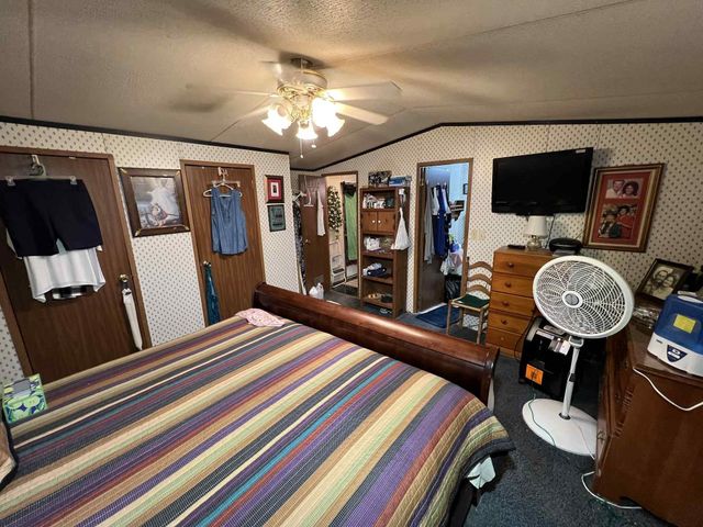 9812 Esthlyn Street, Keithville, LA 71047