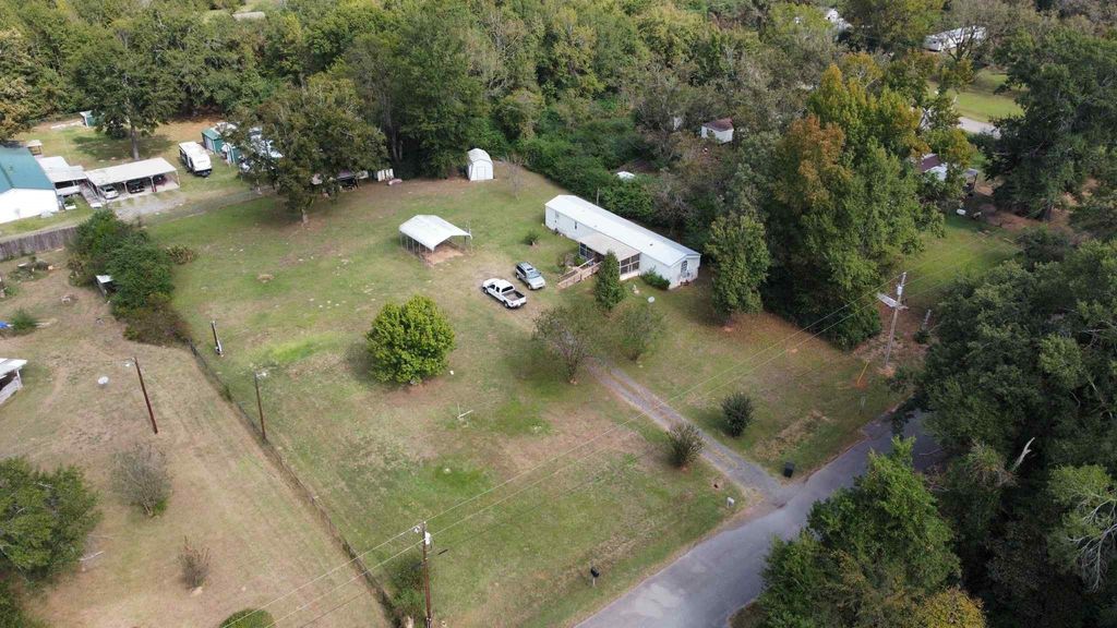 9812 Esthlyn Street, Keithville, LA 71047