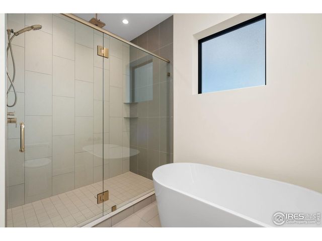 205 E 6th St 301, Loveland, CO 80537