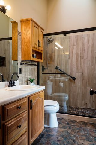 720 Kitterman Circle, Norwalk, IA 50211