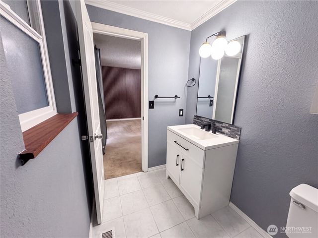 7022 160th Street Court E, Puyallup, WA 98375