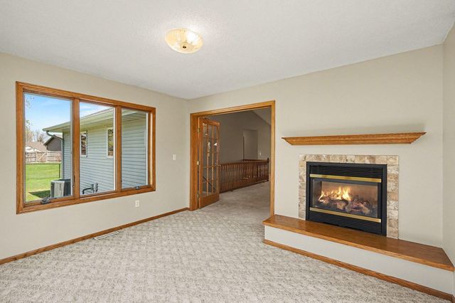 9910 Brookview Road, Woodbury, MN 55125