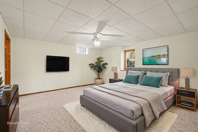 9910 Brookview Road, Woodbury, MN 55125