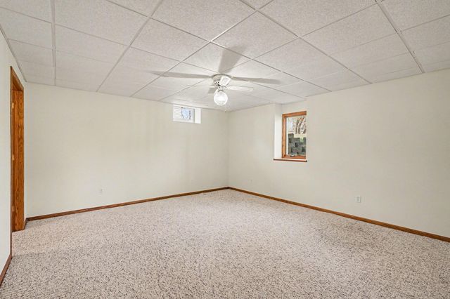 9910 Brookview Road, Woodbury, MN 55125