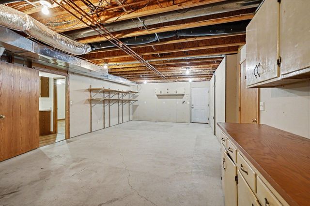 9910 Brookview Road, Woodbury, MN 55125