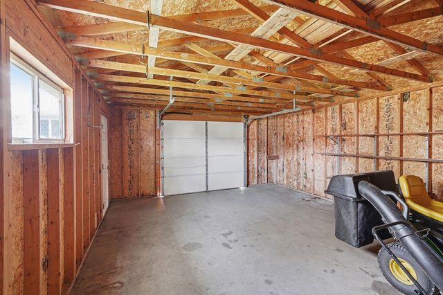 9910 Brookview Road, Woodbury, MN 55125