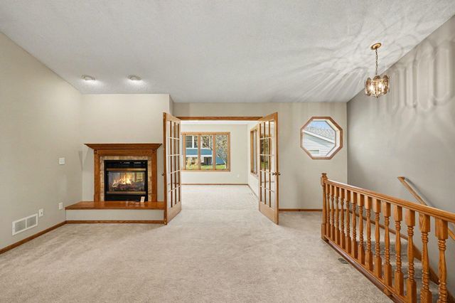 9910 Brookview Road, Woodbury, MN 55125