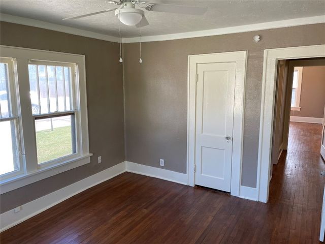 230 E Ayers Street, Edmond, OK 73034