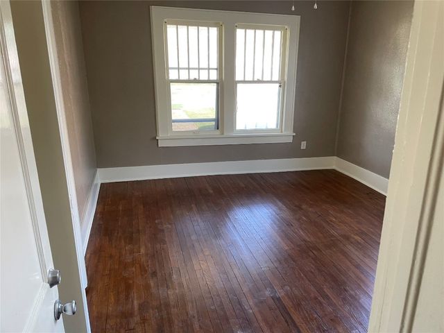 230 E Ayers Street, Edmond, OK 73034