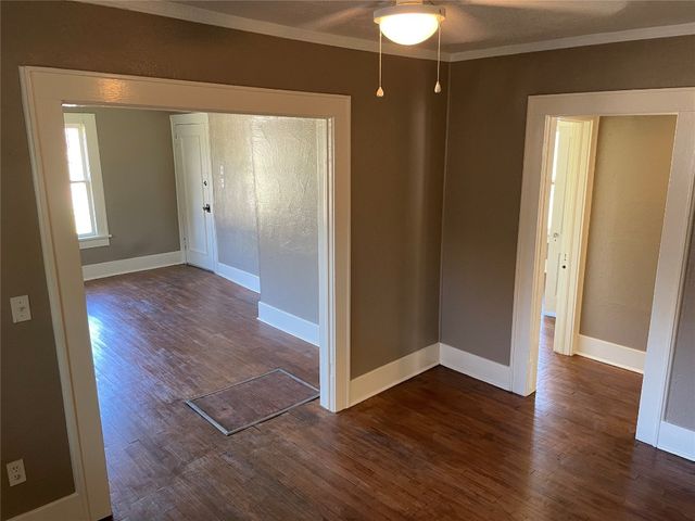 230 E Ayers Street, Edmond, OK 73034