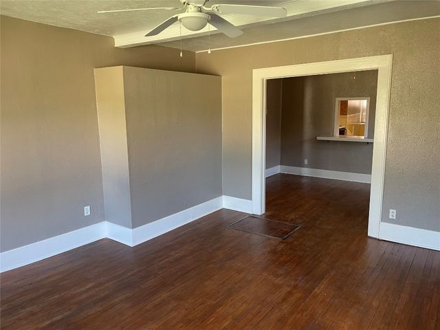 230 E Ayers Street, Edmond, OK 73034