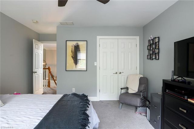 1074 Muirfield Avenue, Clemmons, NC 27012