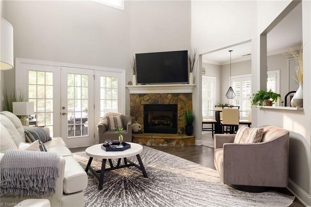 1074 Muirfield Avenue, Clemmons, NC 27012