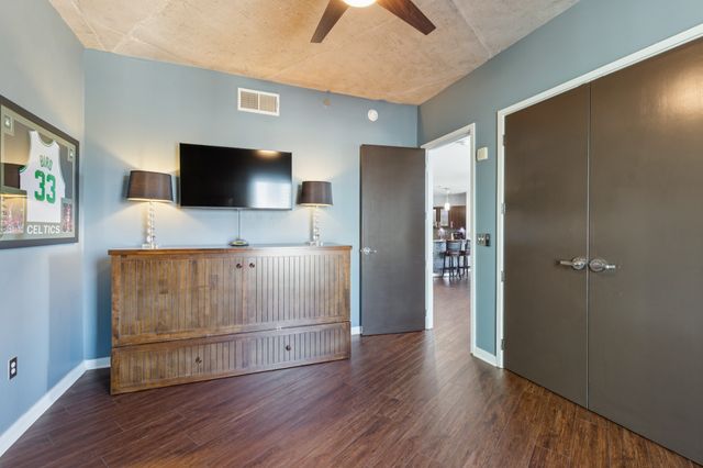 600 12th Ave S Apt 534, Nashville, TN 37203