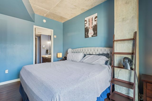 600 12th Ave S Apt 534, Nashville, TN 37203