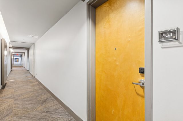 600 12th Ave S Apt 534, Nashville, TN 37203