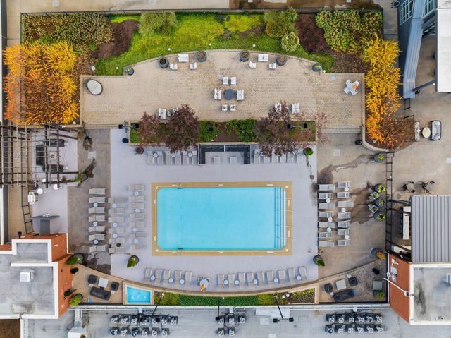 600 12th Ave S Apt 534, Nashville, TN 37203