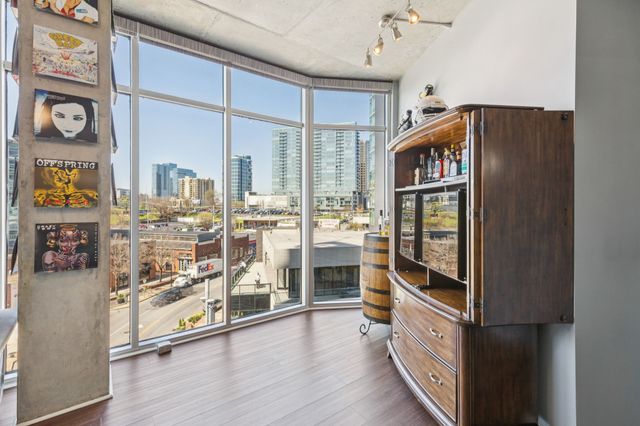 600 12th Ave S Apt 534, Nashville, TN 37203