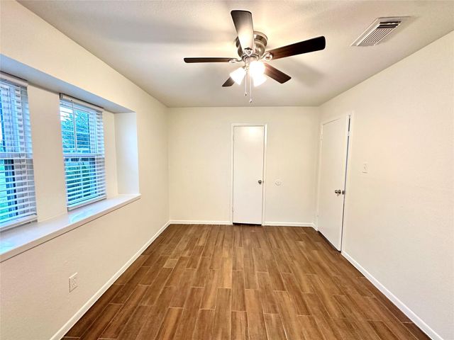 504 Raymond Street, La Marque, TX 77568