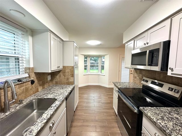 504 Raymond Street, La Marque, TX 77568