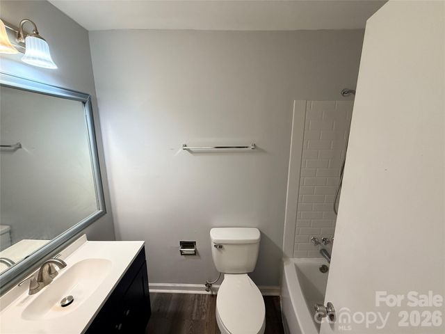 1120 Claremont Road, Charlotte, NC 28214