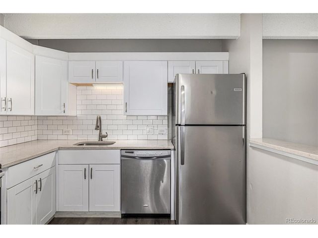 555 E 10th Ave 10, Denver, CO 80203