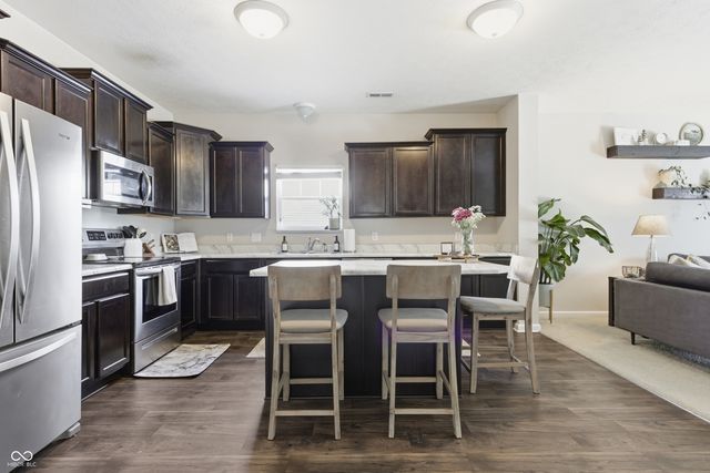 401 Haywood Drive, Greenfield, IN 46140