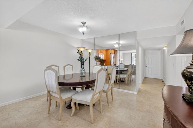 555 Banyan Tree Lane 307, Delray Beach, FL 33483