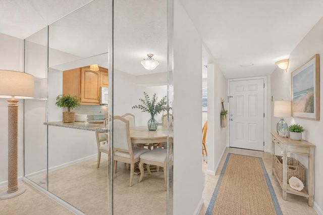 555 Banyan Tree Lane 307, Delray Beach, FL 33483